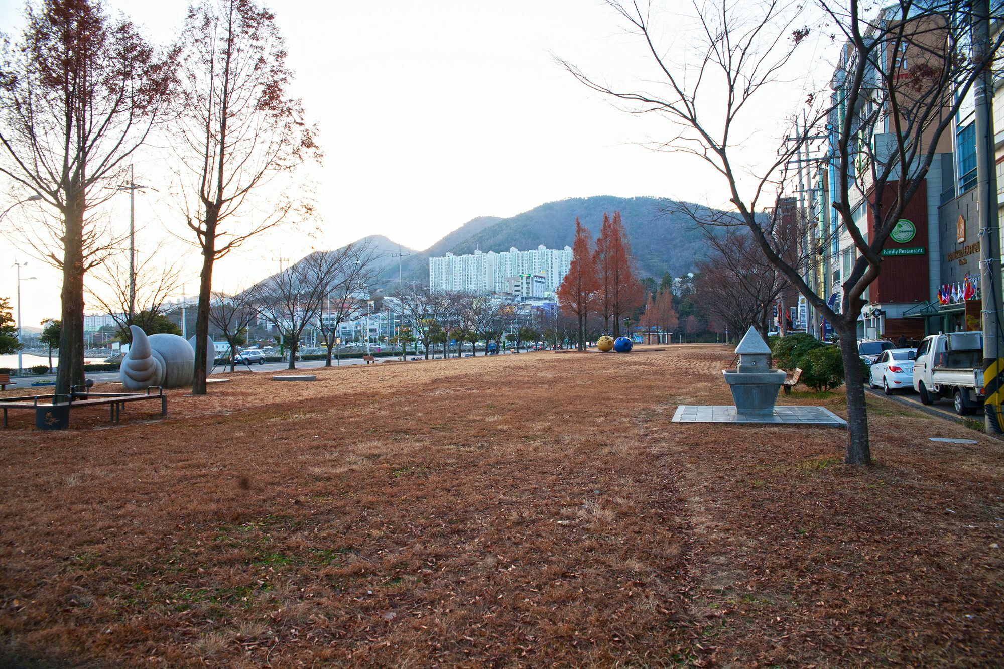 B&Beach Tourist Hotel Yeosu Buitenkant foto